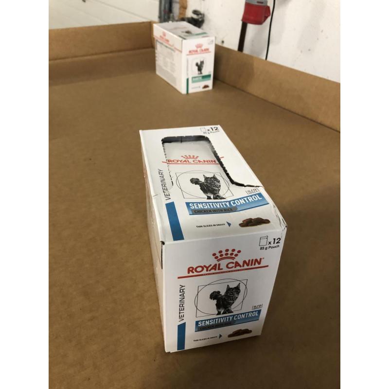 Výprodej e-shop RC VHN Cat Sensitivity Control Chicken kapsa 12x85g pošk.obl
